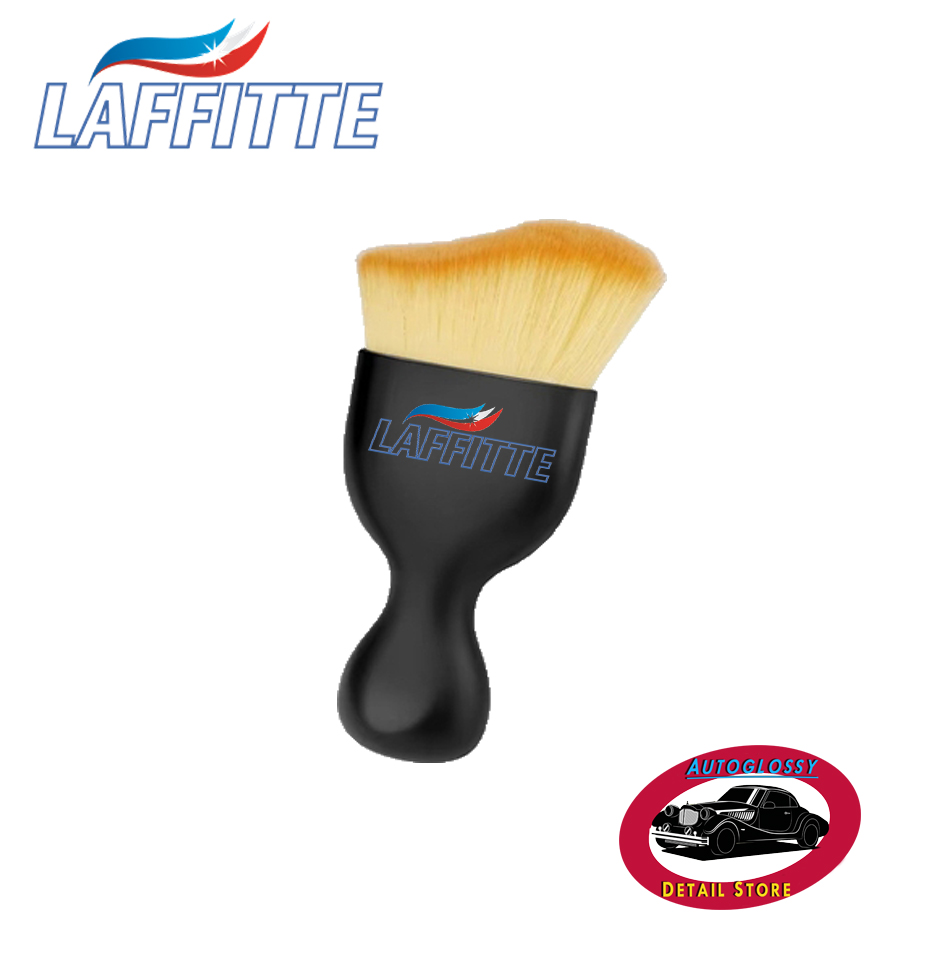Laffitte brochita limpiadora interiores.