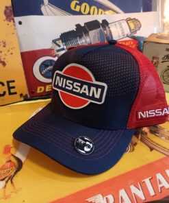 Gorra publicidad Nissan.